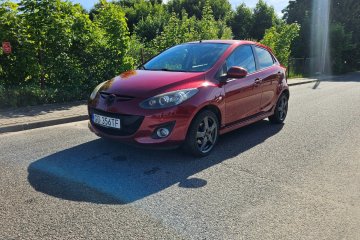 Mazda 2 1.5i / 1 Właściciel / Klimatronik / Grzane fotele