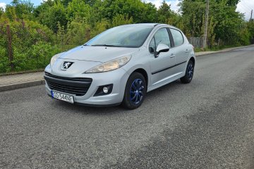 Peugeot 207 1.4i / 5 Drzwi / Polski salon / Klima