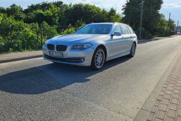 BMW 520D / Xenony / Nawi / Manual