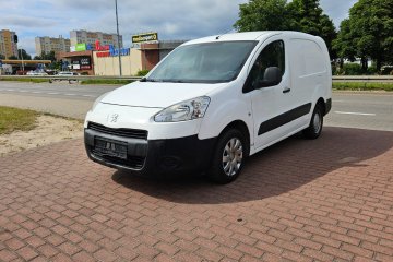 Peugeot Partner LONG 1.6 HDI  / 3 Osobowy