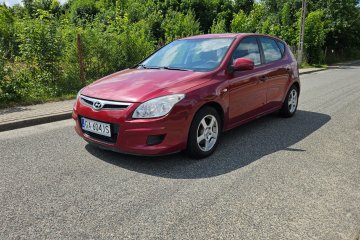 Hyundai i30 1.4 Benz / Szyberdach / Klima / Zadbany