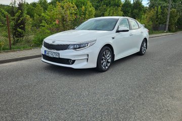 Kia Optima 1.7CRDI / Polski salon / Xenon / Nawi / Pakiet zimowy