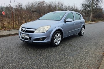 Opel Astra III 1.4 Benz / Klima / II kpl opon