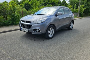Hyundai IX35 2.0D / Skóra / Nawi / Kamera cofania