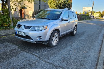 Mitsubishi Outander 2.0 TDI / Skóra / 7 Osobowy