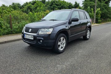 Suzuki Grand Vitara 2.0 Benz  De Lux / Xenon / Skóra / 4x4
