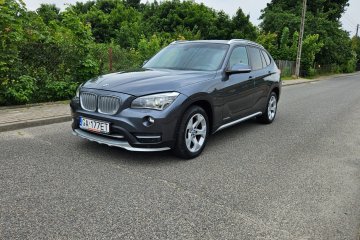 BMW X1 x-Drive 25d / Polski salon / Automat / Sportakiet / Panorama