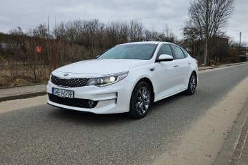 Kia Optima 1.7CRDI / Polski salon / Xenon / Nawi / Pakiet zimowy