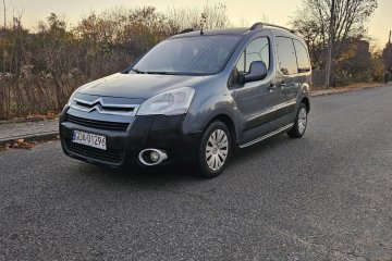 Citroen Berlingo XVT 1.6 HDI / 7 Osobowy / Nawi /